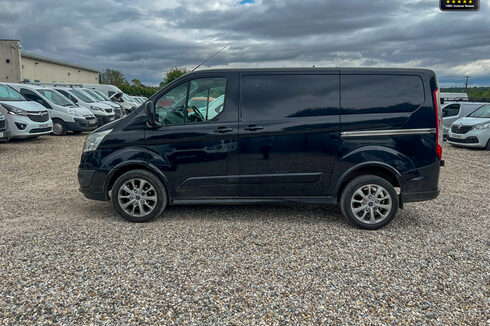 Ford Transit Custom SWB L1H1 Low Roof 290 Sport Air Con Cruise Nav NO VAT
