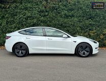 Tesla Model 3 (Sold) Standard Range Plus Saloon 4dr Electric Auto RWD (241 bhp) 33