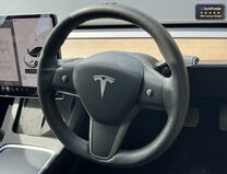 Tesla Model 3 (Sold) Standard Range Plus Saloon 4dr Electric Auto RWD (241 bhp) 11