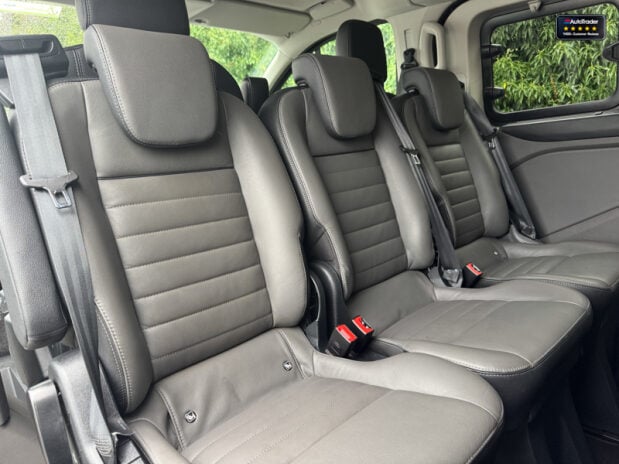 Ford Tourneo Custom 2.0 320 EcoBlue Titanium X Minibus Double Cab 5dr Diesel Auto L2 Euro 6 (s/ 9