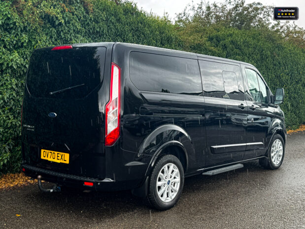 Ford Tourneo Custom 2.0 320 EcoBlue Titanium X Minibus Double Cab 5dr Diesel Auto L2 Euro 6 (s/ 29