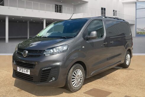 Vauxhall Vivaro SWB L1H1 2700 Sportive Air Con Sensors EURO 6 NO VAT
