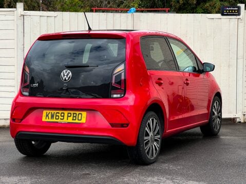 Volkswagen Up 1.0 Black Edition Hatchback 5dr Petrol Manual Euro 6 (s/s) (60 ps) 5