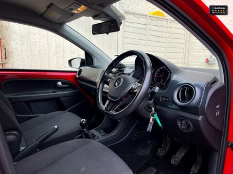 Volkswagen Up 1.0 Black Edition Hatchback 5dr Petrol Manual Euro 6 (s/s) (60 ps) 18
