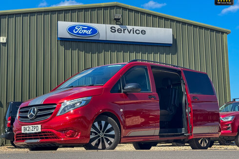 Mercedes-Benz Vito Crew Cab AUTO LWB L2H1 119 Sport Air Con Nav Sensors EURO 6 NO VAT
