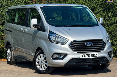 Ford Tourneo Custom 320 EcoBoost 13.6kWh Titanium Auto L1 8 Seater 5dr