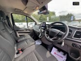Ford Transit Custom Crew Cab SWB L1H1 AUTO 320 Limited Air Con Cam Nav 19