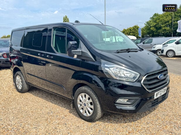 Ford Transit Custom Crew Cab SWB L1H1 AUTO 320 Limited Air Con Cam Nav 5