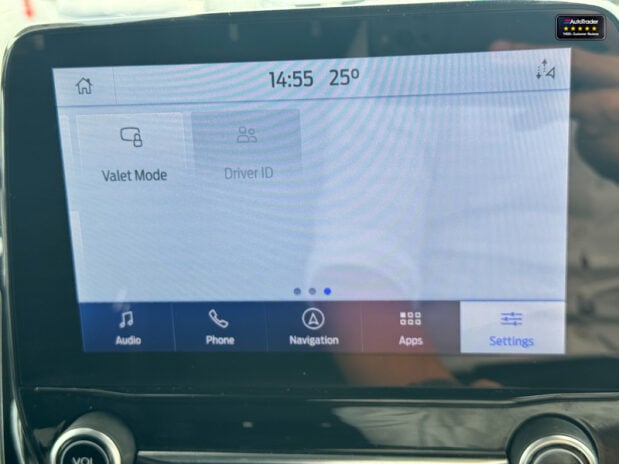Ford Transit Custom Crew Cab SWB L1H1 AUTO 320 Limited Air Con Cam Nav 36