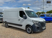 Renault Master MWB L2H2 (SOLD SM) Medium Roof Business Air Con EU 4
