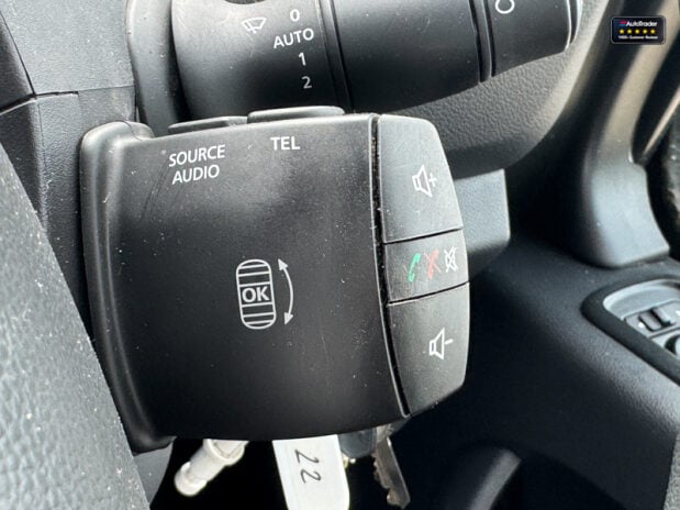 Renault Master MWB L2H2 (SOLD SM) Medium Roof Business Air Con EU 20