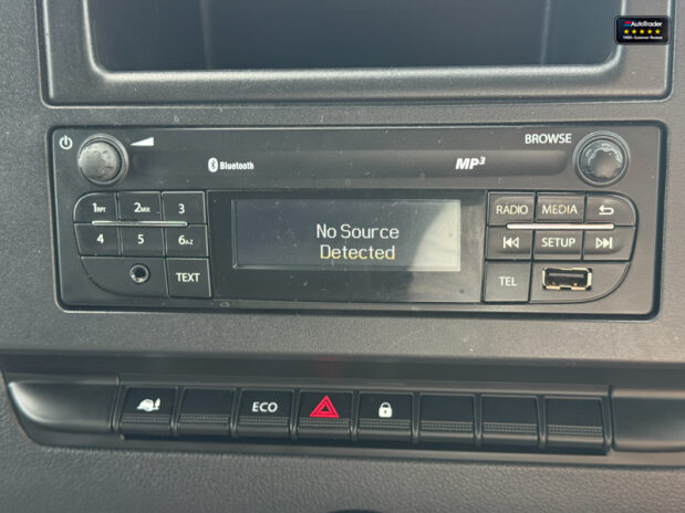 Renault Master MWB L2H2 (SOLD SM) Medium Roof Business Air Con EU 23