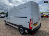 Renault Master MWB L2H2 (SOLD SM) Medium Roof Business Air Con EU 10