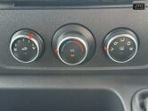 Renault Master MWB L2H2 (SOLD SM) Medium Roof Business Air Con EU 27