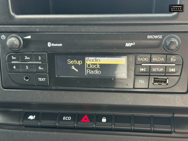 Renault Master MWB L2H2 (SOLD SM) Medium Roof Business Air Con EU 25