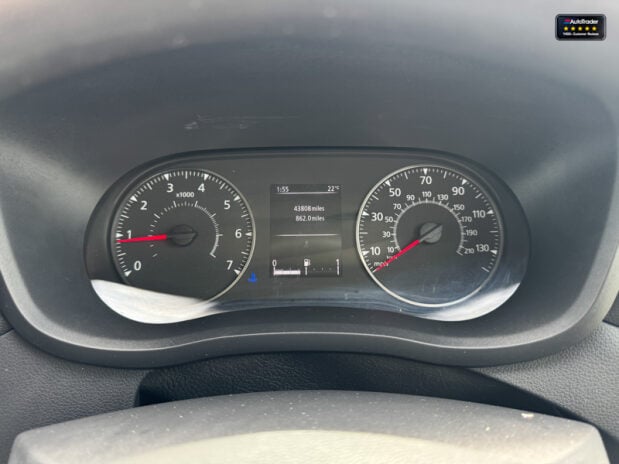 Renault Master MWB L2H2 (SOLD SM) Medium Roof Business Air Con EU 17