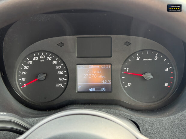 Mercedes-Benz Sprinter Tipper MWB L2 315 Cdi Progressive Tow Bar EURO 6 19