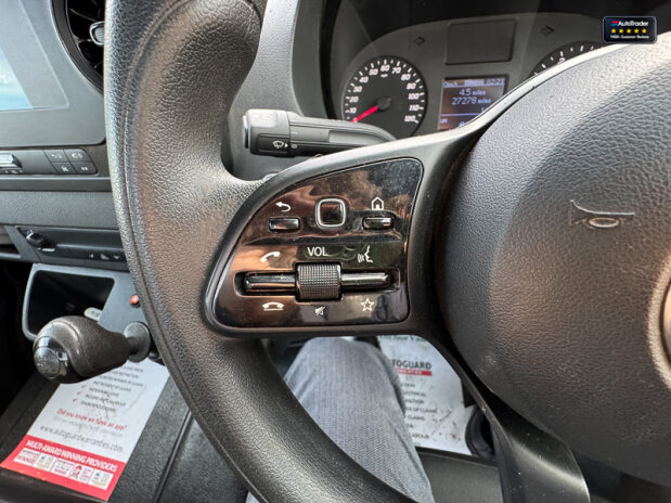 Mercedes-Benz Sprinter Tipper MWB L2 315 Cdi Progressive Tow Bar EURO 6 17