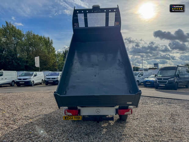 Mercedes-Benz Sprinter Tipper MWB L2 315 Cdi Progressive Tow Bar EURO 6 8