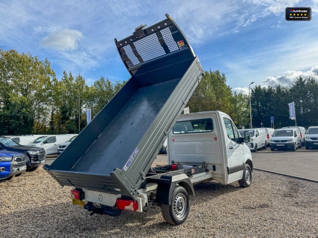Mercedes-Benz Sprinter Tipper MWB L2 315 Cdi Progressive Tow Bar EURO 6 7