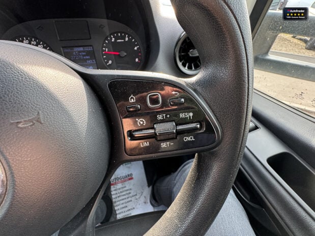 Mercedes-Benz Sprinter Tipper MWB L2 315 Cdi Progressive Tow Bar EURO 6 18