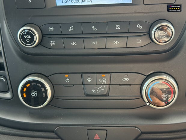 Ford Transit Tipper MWB L2 350 Leader EURO 6 SELECT 31