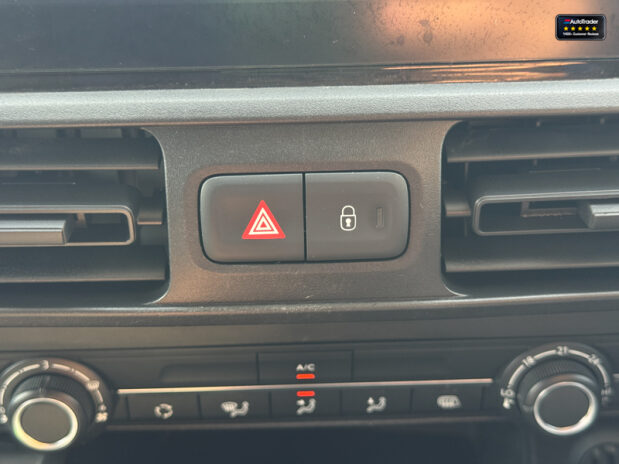 Citroen Berlingo SWB L1H1 1000 Enterprise M Bluehdi Air Con Navigation EURO 6 32