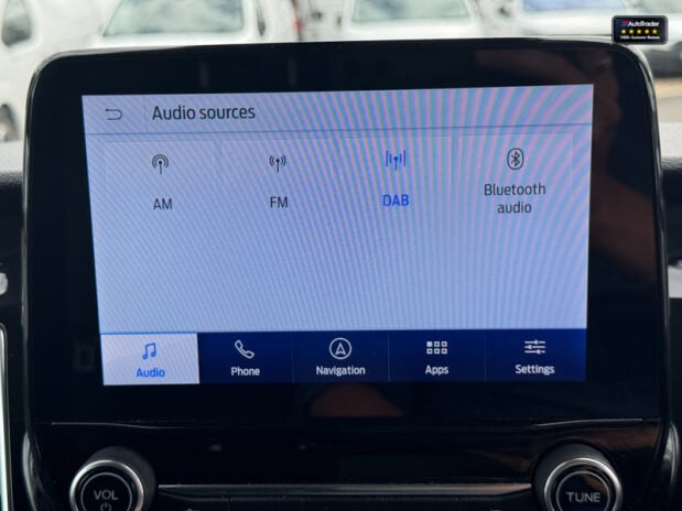 Ford Transit Custom AUTO Crew Cab SWB L1H1 320 Limited Alloys Air Con Cam Nav SELECT 33