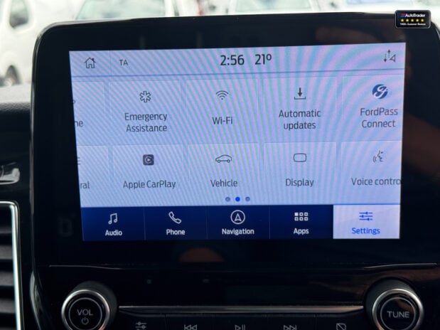 Ford Transit Custom AUTO Crew Cab SWB L1H1 320 Limited Alloys Air Con Cam Nav SELECT 38