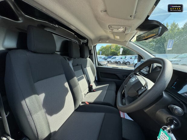 Citroen Dispatch XLWB L3H1 Driver Xl Air Con Alloys Camera Navigation Sensors EURO 6 14