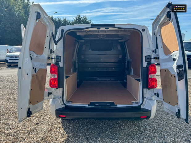 Citroen Dispatch XLWB L3H1 Driver Xl Air Con Alloys Camera Navigation Sensors EURO 6 8