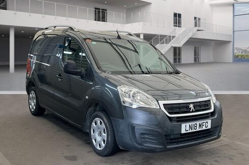 Peugeot Partner SWB L1H1 Blue Hdi Professional Air Con Sensors EURO 6 NO VAT