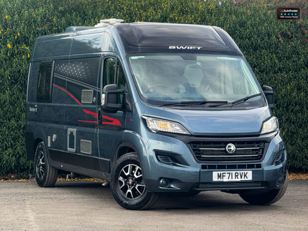 Swift Select 122 Fiat Ducato 2.3 | Automatic | Shower & Toilet | Rear Louge | A/C | Euro 6 2