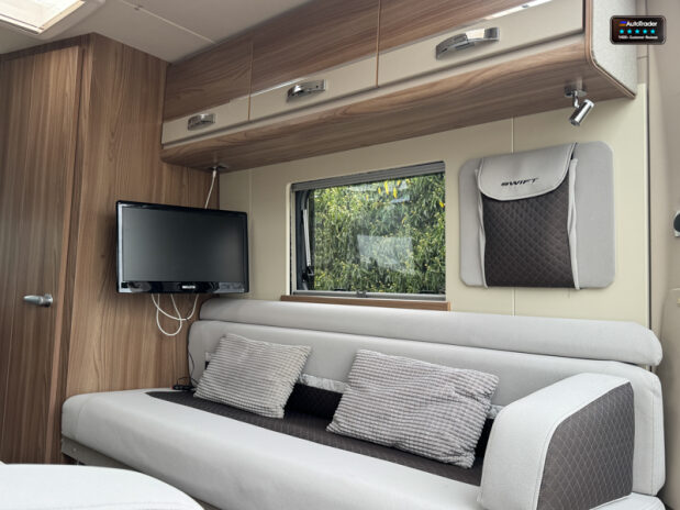 Swift Select 122 Fiat Ducato 2.3 | Automatic | Shower & Toilet | Rear Louge | A/C | Euro 6 9