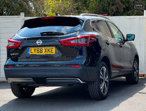 Nissan Qashqai Sold 1.3 DIG-T N-Connecta SUV 5dr Petrol Manual Euro 6 (s/s) (140 ps) 5