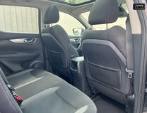 Nissan Qashqai Sold 1.3 DIG-T N-Connecta SUV 5dr Petrol Manual Euro 6 (s/s) (140 ps) 11