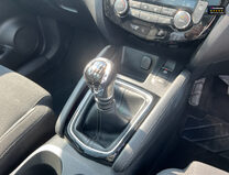 Nissan Qashqai Sold 1.3 DIG-T N-Connecta SUV 5dr Petrol Manual Euro 6 (s/s) (140 ps) 27