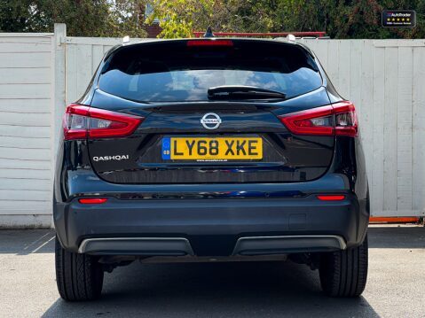 Nissan Qashqai Sold 1.3 DIG-T N-Connecta SUV 5dr Petrol Manual Euro 6 (s/s) (140 ps) 9