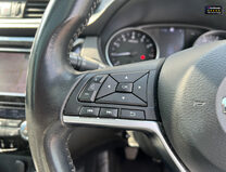 Nissan Qashqai Sold 1.3 DIG-T N-Connecta SUV 5dr Petrol Manual Euro 6 (s/s) (140 ps) 21