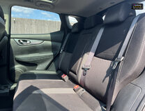 Nissan Qashqai Sold 1.3 DIG-T N-Connecta SUV 5dr Petrol Manual Euro 6 (s/s) (140 ps) 14