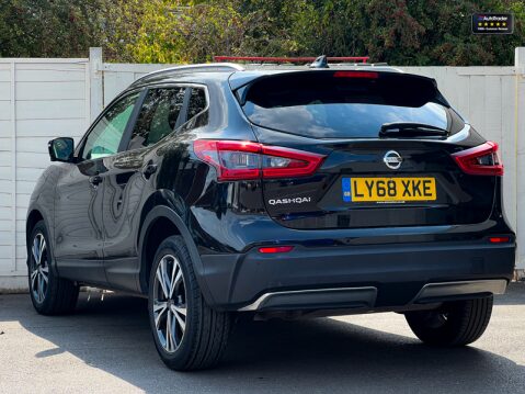 Nissan Qashqai Sold 1.3 DIG-T N-Connecta SUV 5dr Petrol Manual Euro 6 (s/s) (140 ps) 8