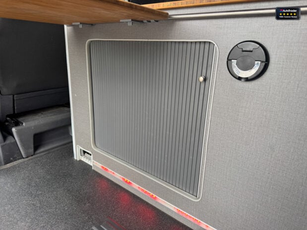 Volkswagen Transporter Camper|LWB|Highline|Electric PopTop|4 Berth|4 Belt 11