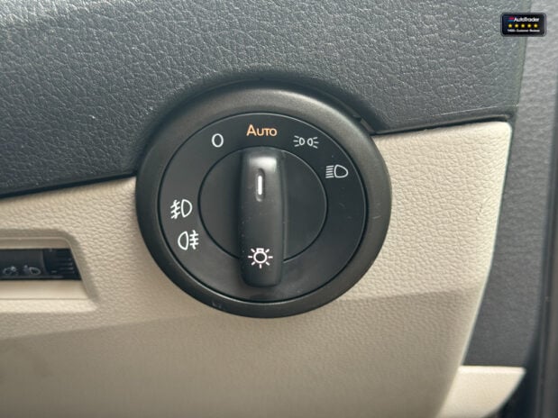 Volkswagen Transporter Camper|LWB|Highline|Electric PopTop|4 Berth|4 Belt 18