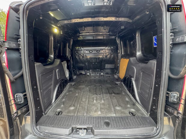 Ford Transit Connect SWB L1H1 200 Limited Alloys Air Con Camera EURO 6 9