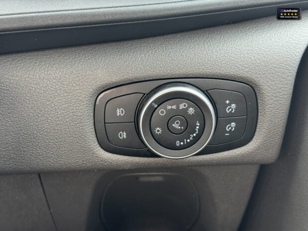 Ford Transit Custom AUTO LWB [SOLD MT] L2H1 300 Limited Air Con Camera Sensors E 22