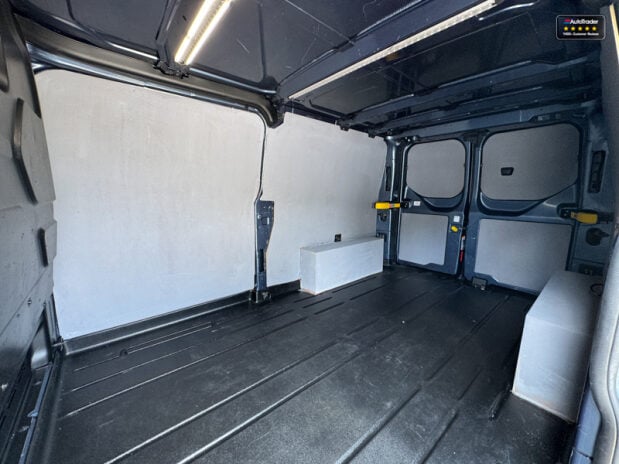Ford Transit Custom AUTO LWB [SOLD MT] L2H1 300 Limited Air Con Camera Sensors E 11