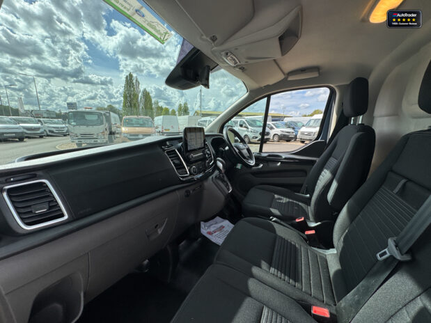 Ford Transit Custom AUTO LWB [SOLD MT] L2H1 300 Limited Air Con Camera Sensors E 12