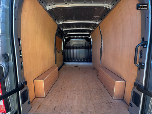 Renault Master MWB L2H2 [SOLD KH] Medium Roof Mm35 Business EURO 6 10