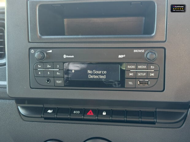 Renault Master MWB L2H2 [SOLD KH] Medium Roof Mm35 Business EURO 6 24