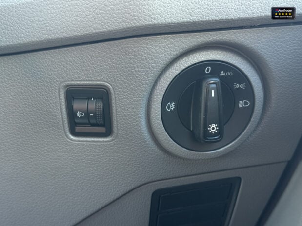 Volkswagen Crafter MWB L2 High Roof Cr35 Tdi Commerce Plus Air Con Sensors EURO 6 28